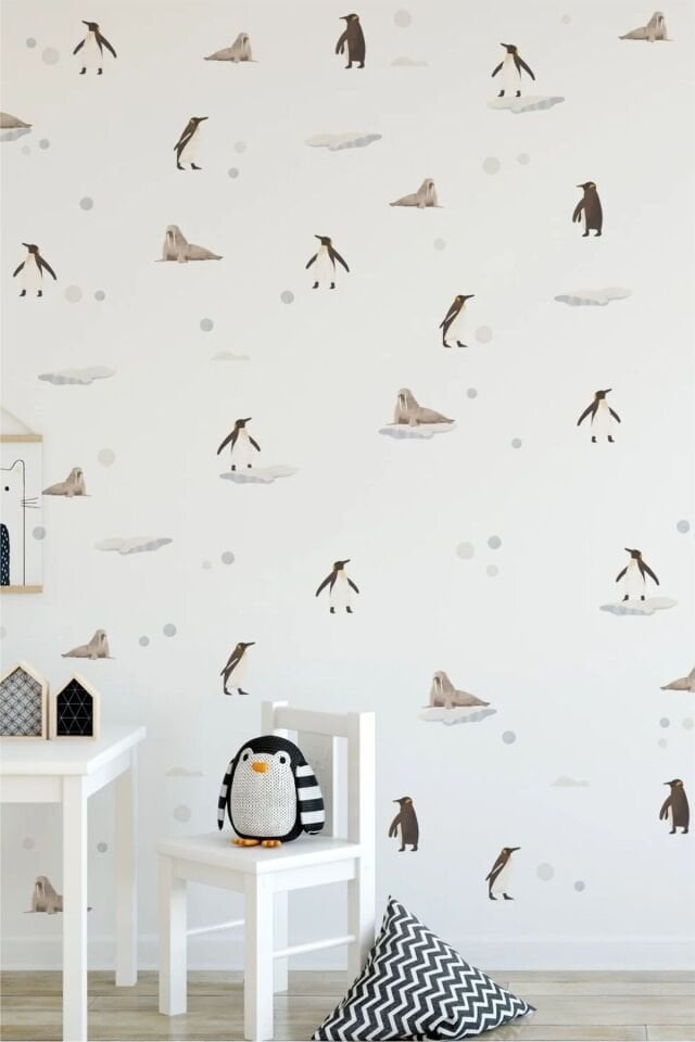 Soğuk İklim Hayvanları Çocuk Odası Duvar Stickerı - 50 x 100