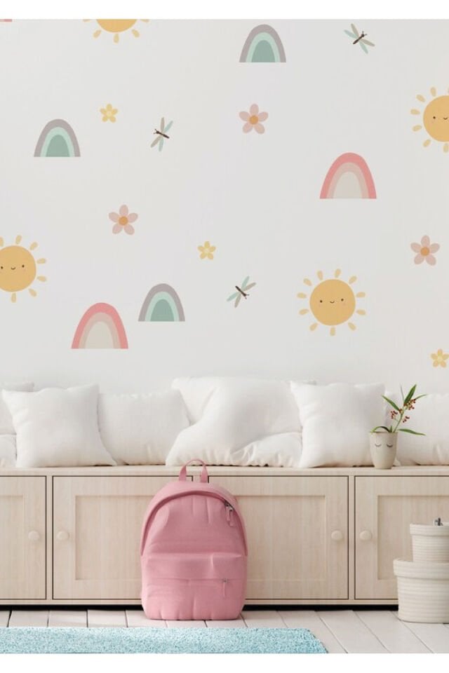 Mutlu Güneş Ve Gökkuşağı Çocuk Odası Duvar Stickerı - 60 x 95
