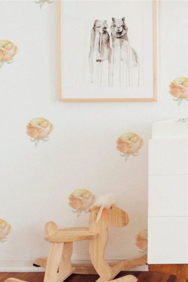 Mini Sarı Şakayık Duvar Stickerı - 50 x 100